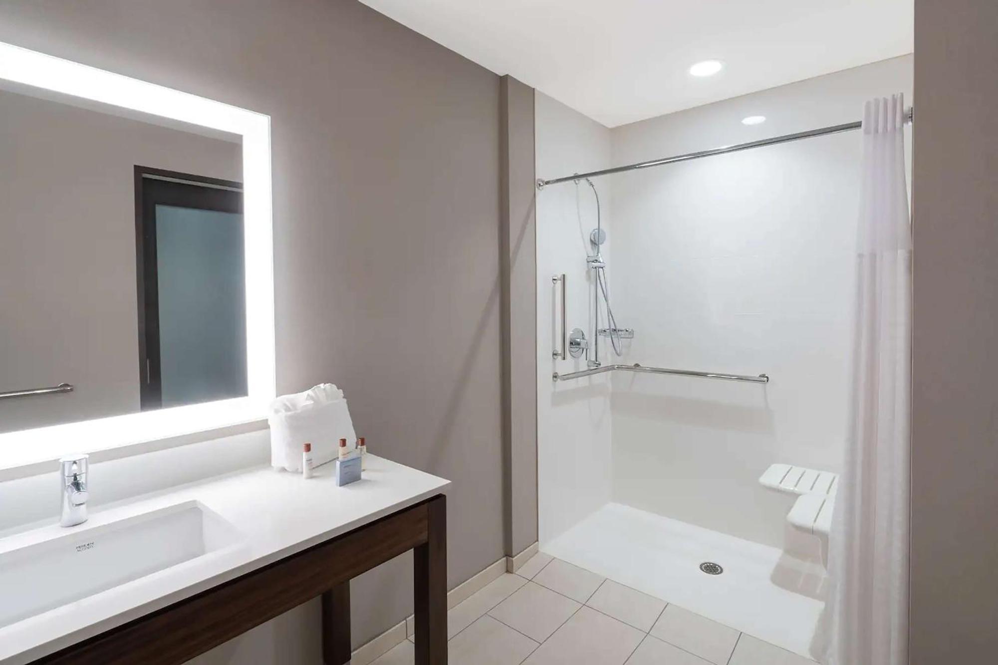 วินเกท บาย วินด์แฮม แนชวิลล์แอร์พอร์ต Hotel ภายนอก รูปภาพ